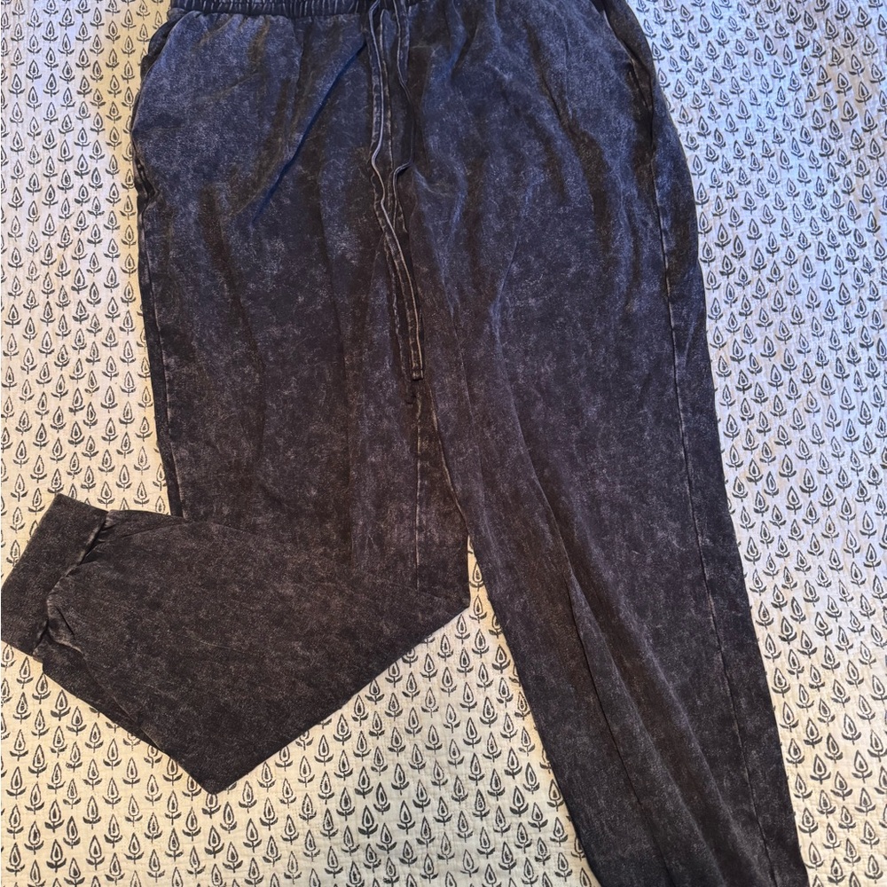 Zenana Outfitters Charcoal Jogger Pants